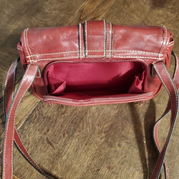 Red double strap handbag - Picture 4 of 7